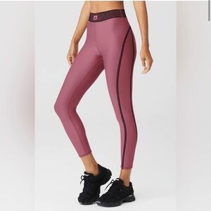 ISO NWT Alo Yoga Airlift High-Waist 7/8 Line Up Legging Size XS or Small